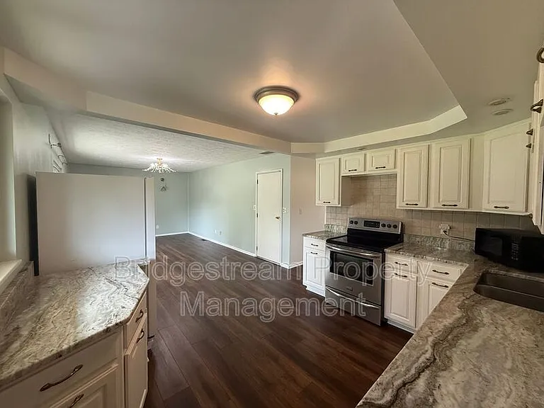 4208 Bellemeade Dr — Photo 5