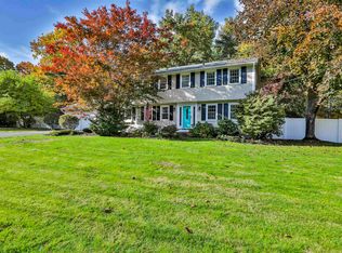 15 Coleridge Rd, Nashua, NH 03062