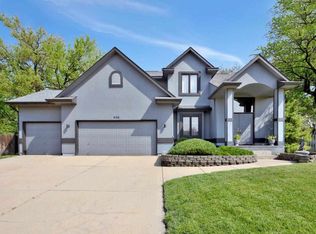 608 E High Plains Cir, Maize, KS 67101
