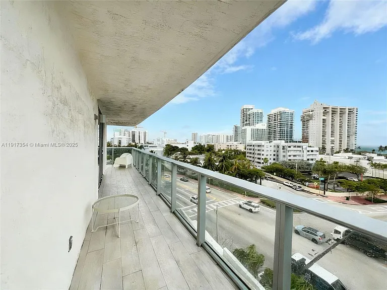 6620 Indian Creek Dr #617 — Photo 43