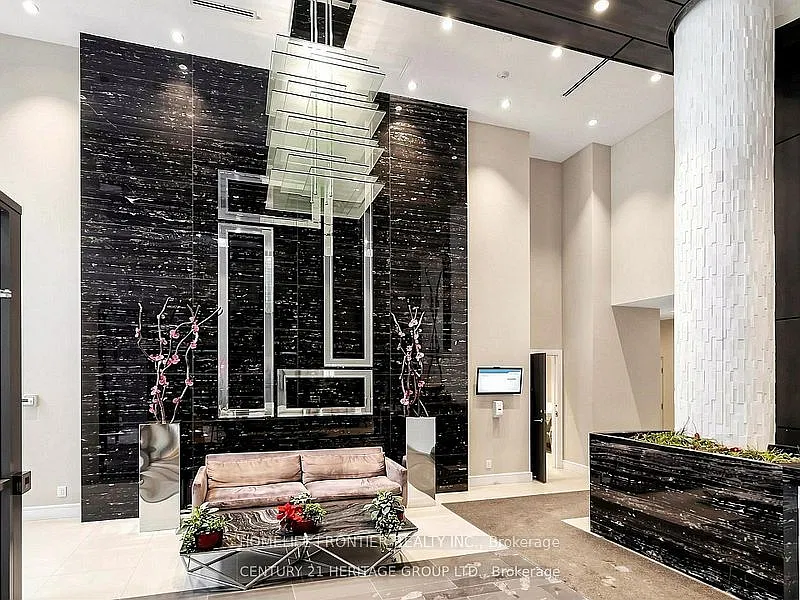 2 bed, $2,350 — Photo 3