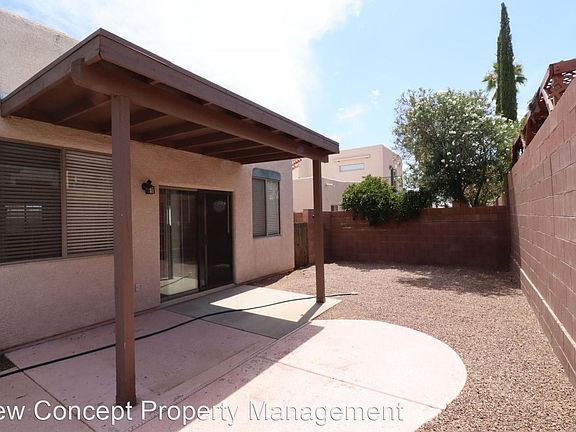 4th image of 2700 W Camino Del Sitio