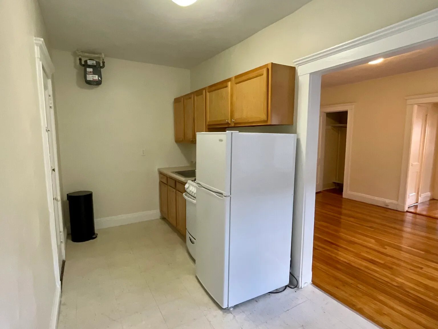 1 bed, 1.0 bath, $2,295 — Photo 3