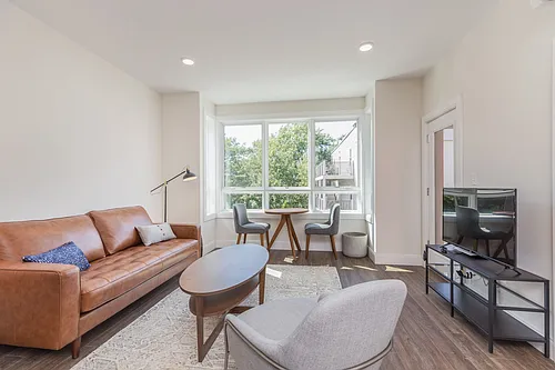 133 Marcella St #2B Photo 1