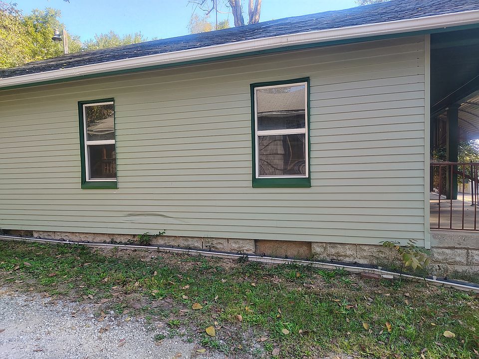 2nd image of 2999 Belle St