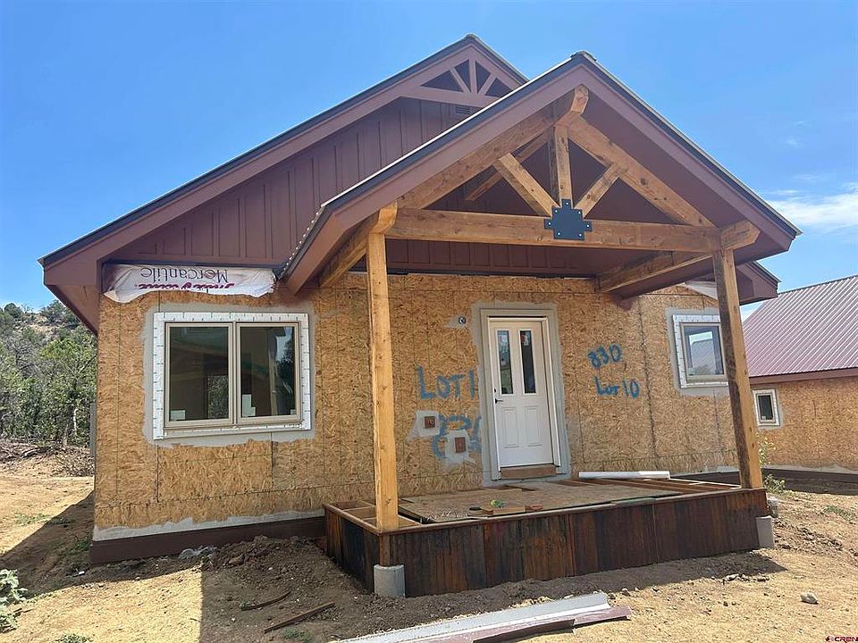 1st image of 830 Heartwood Lane