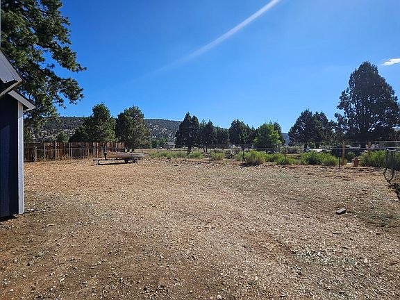 4th image of 2093 9th Ln
