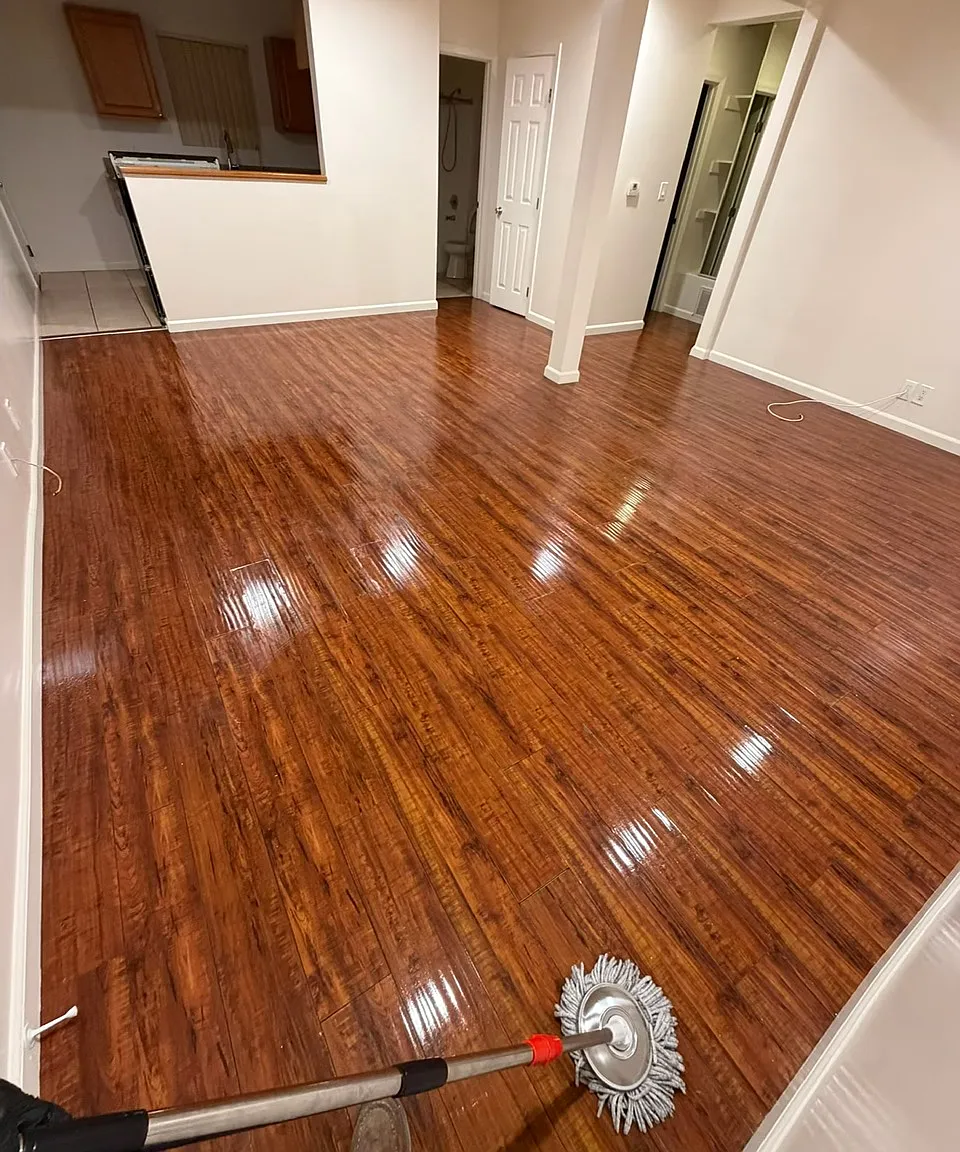2 bed, 825 sqft, $2,475 — Photo 2