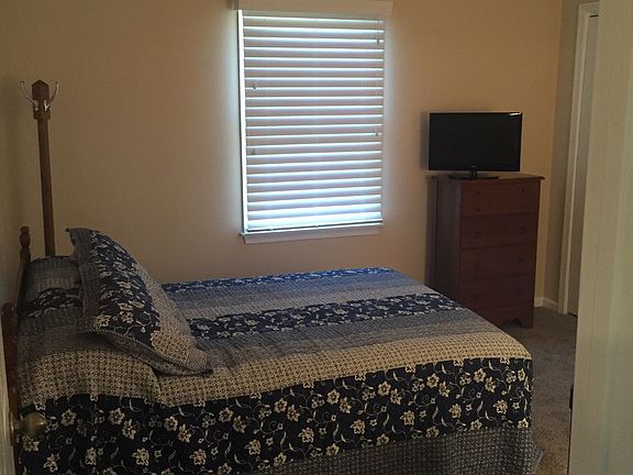 5th image of 148 Sunflower Dr