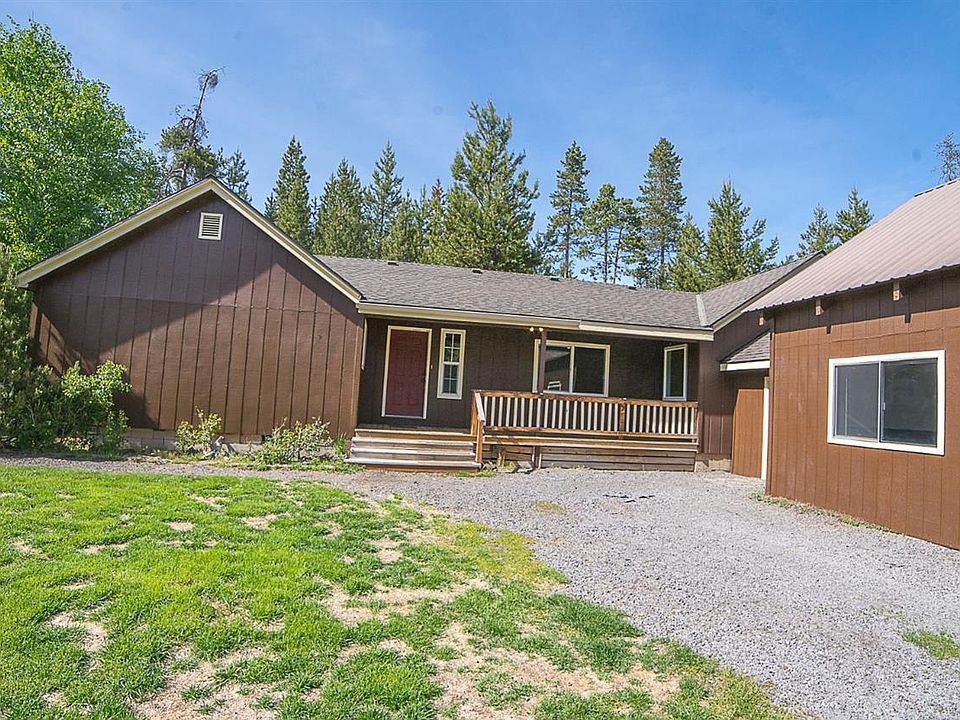 1st image of 52762 Center Dr