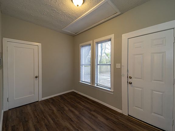 3rd image of 1290 Euclid St