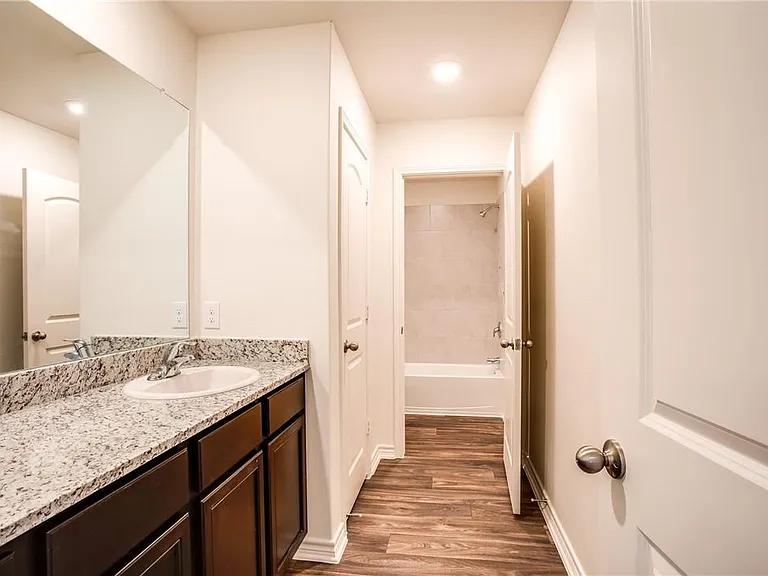 14201 Prairie Sod Ln — Photo 23