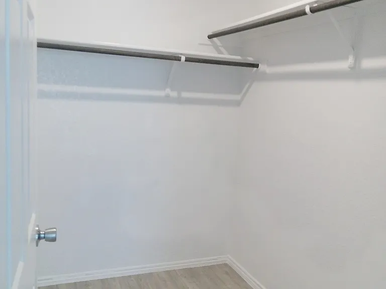 1002 Cook Bnd — Photo 14