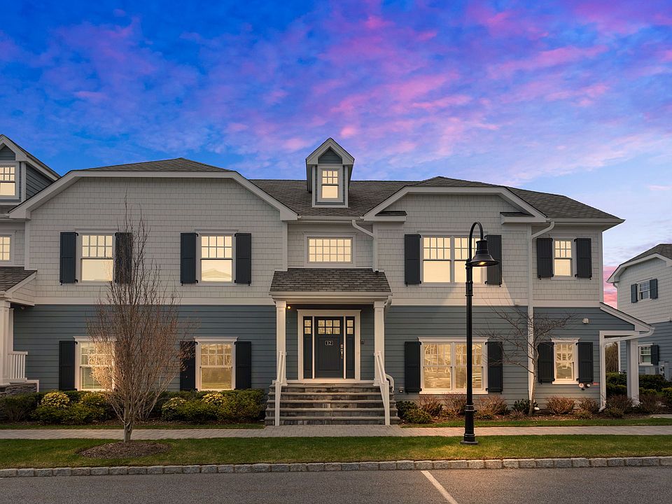 1st image of 40 Village Green Dr