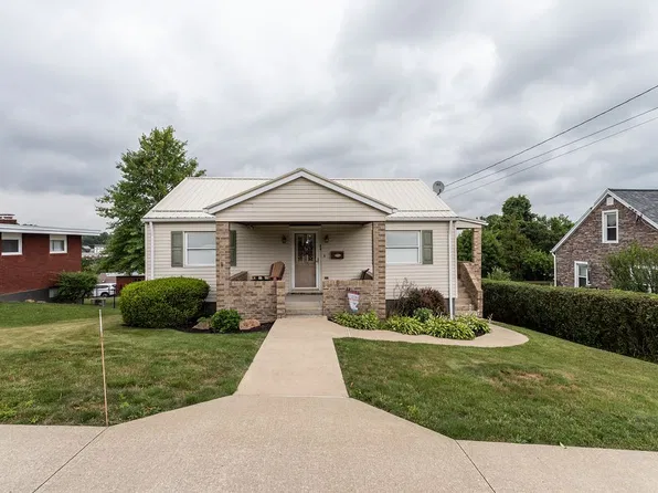 34 Fulton St N, Uniontown, PA 15401