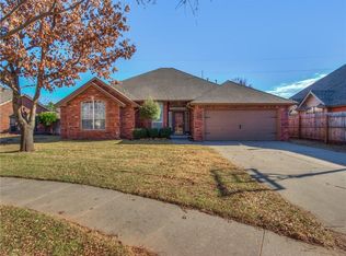 229 Deerhurst Dr, Norman, OK 73072