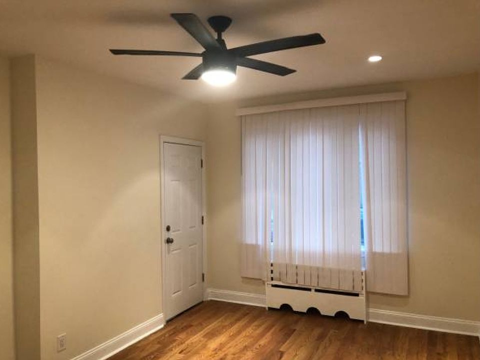 1st image of 1864 W 9th St #1