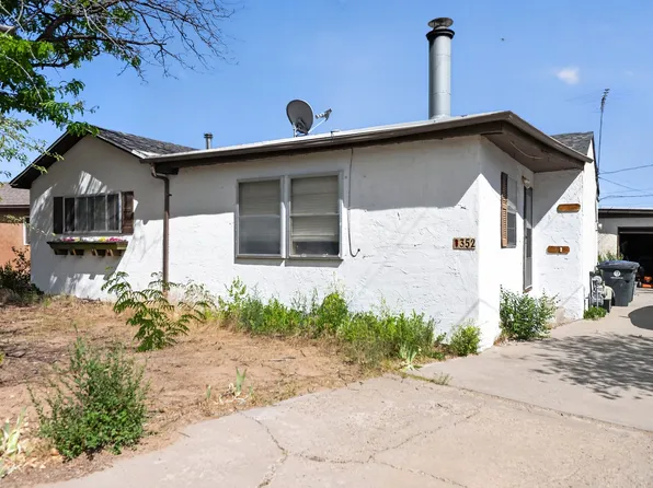 352 Kayenta Dr, White Rock, NM 87547