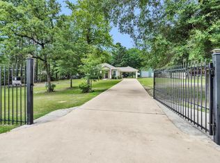 30806 Mellman Rd, Hempstead, TX 77445