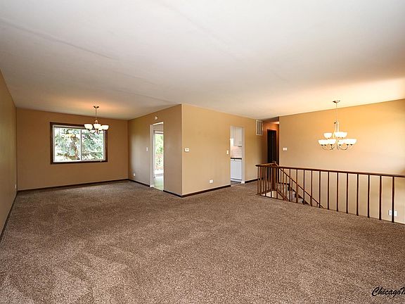 4th image of 4360 Mumford Dr