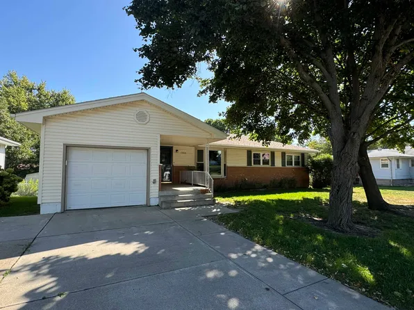 1000 N 11th St, Norfolk, NE 68701