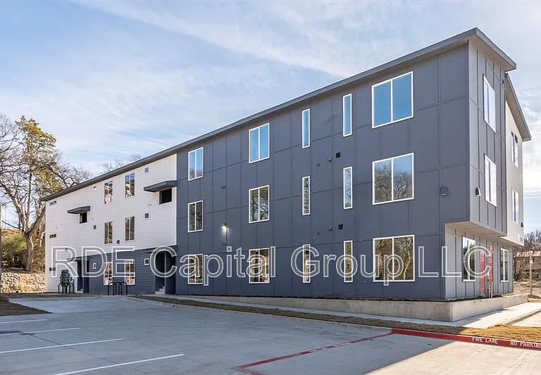 948 Corinth Street Rd #3 — Photo 62