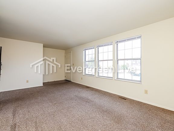 5th image of 7586 Mount Whitney St