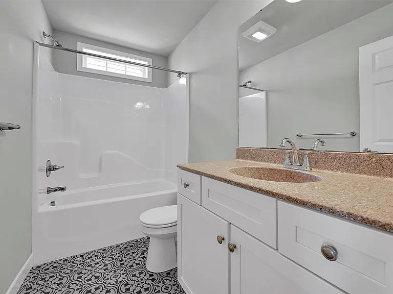 15 Pacific Blvd #K — Photo 9