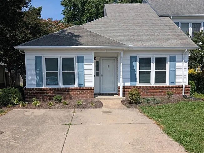 121 Bucktail Run — Photo 1