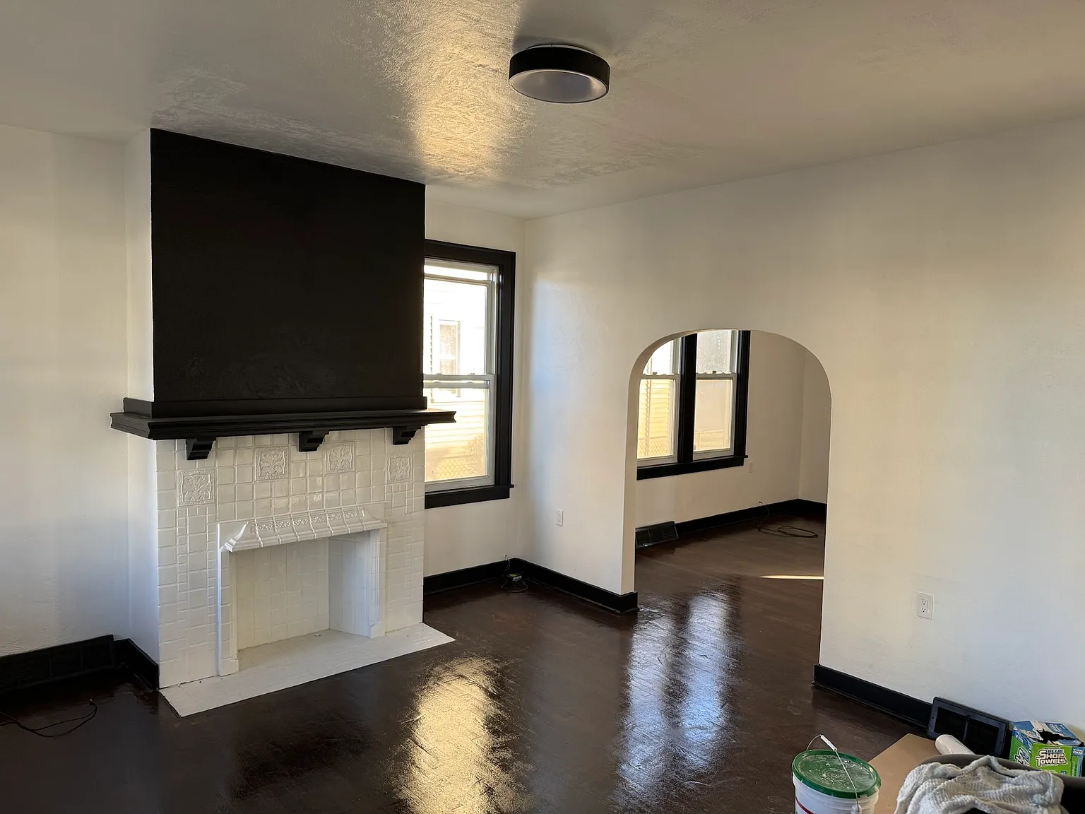 4 bed, 1899 sqft, $1,995 — Photo 2