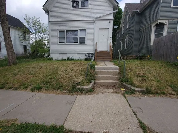 2610 W. Juneau Ave. (Duplex), 2610 W Juneau Ave #2610, Milwaukee, WI 53233