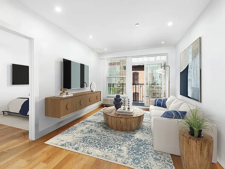 401 Gates Ave #4C — Photo 2