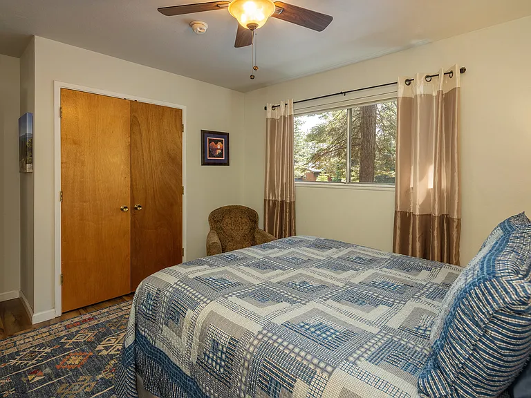 700 Carnelian Cir — Photo 16