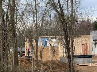 46 W Loweth Ave, Corydon, IN 47112