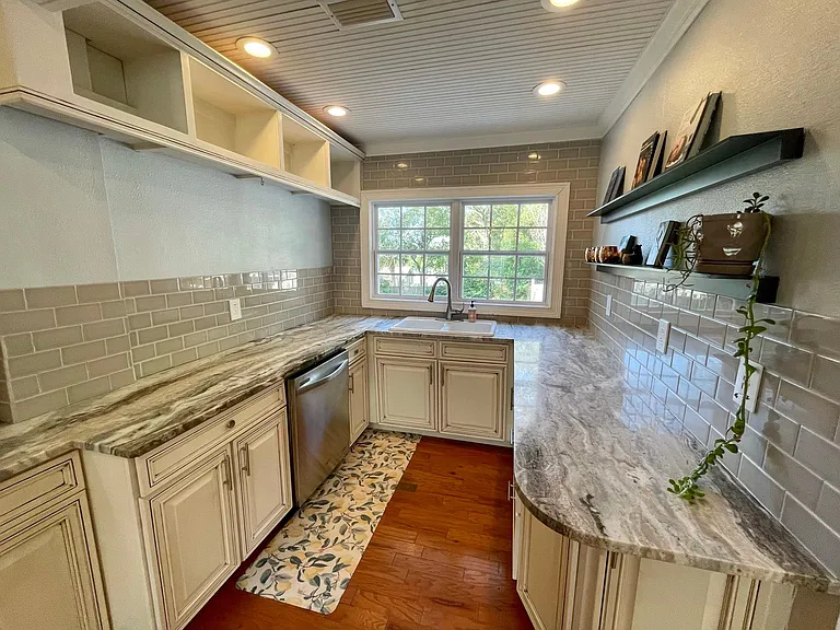 1311 Pickens Ave — Photo 13