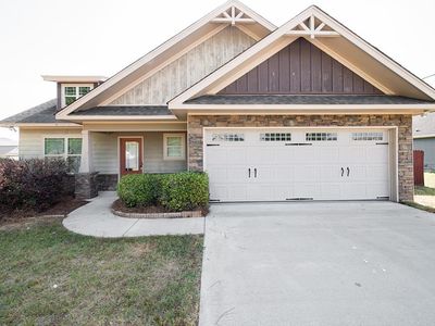 1 Greyhawk Ct, Fort Mitchell, AL, 36856
