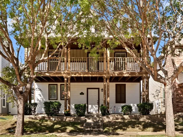 1117 Grey Fox Dr, Aubrey, TX 76227