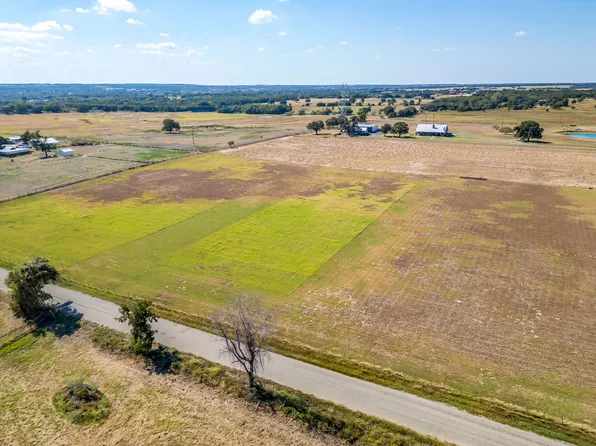 1108 & 1112 Clover Dr, Poolville, TX 76487