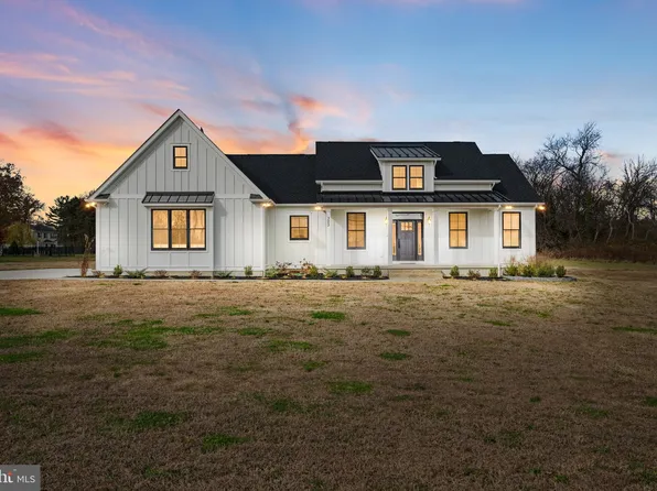 323 Friendship Rd, Clarksboro, NJ 08020