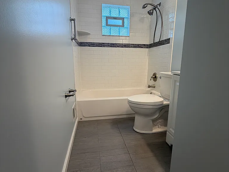 1744 Creedmoor Ave — Photo 11