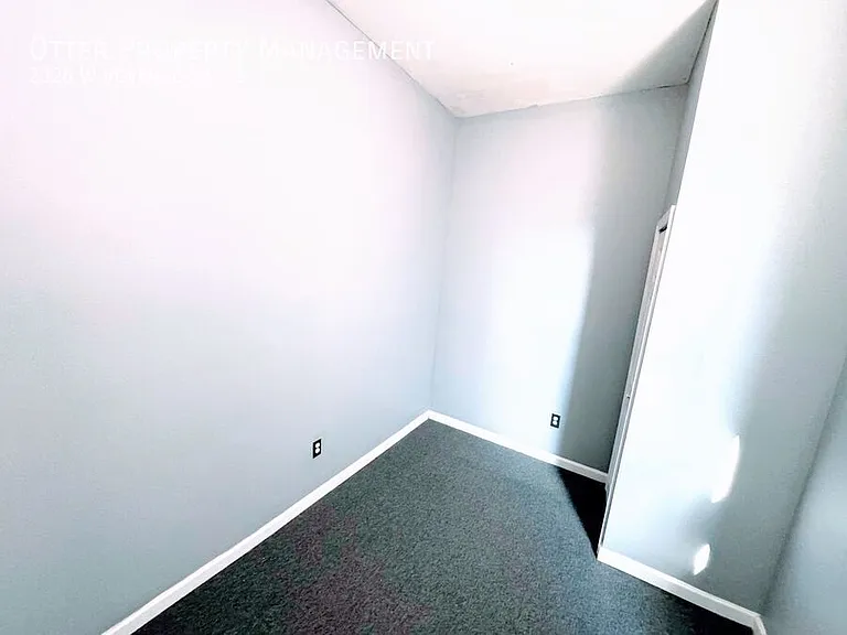 2326 W Venango St #1 — Photo 12