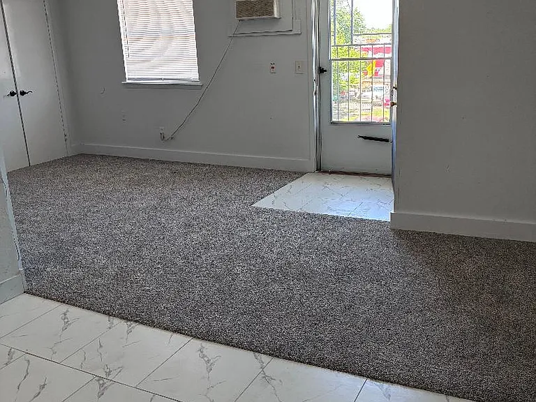 3300 SW 28th St #209 — Photo 5