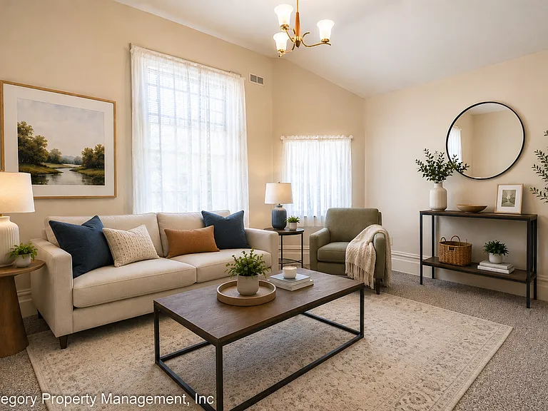 1210 Paru St. — Photo 5