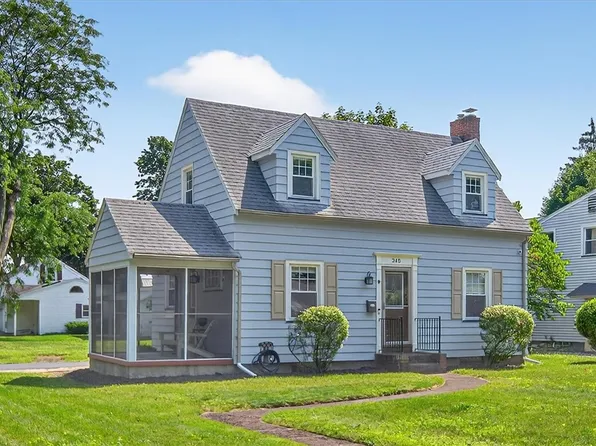 245 Worthington Rd, Rochester, NY 14622