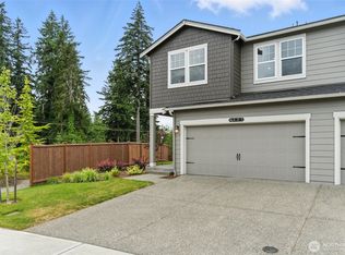 6427 Randolph Dr NE, Bremerton, WA 98311
