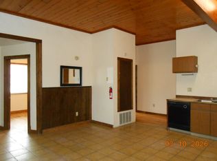 528 N M St APT 3, Livingston, MT 59047