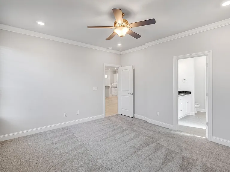500 Piper Ln — Photo 20