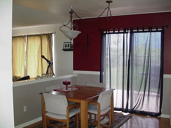 Kitchen eating area, door to back yard