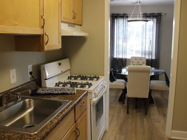 14301 Georgia Ave #203