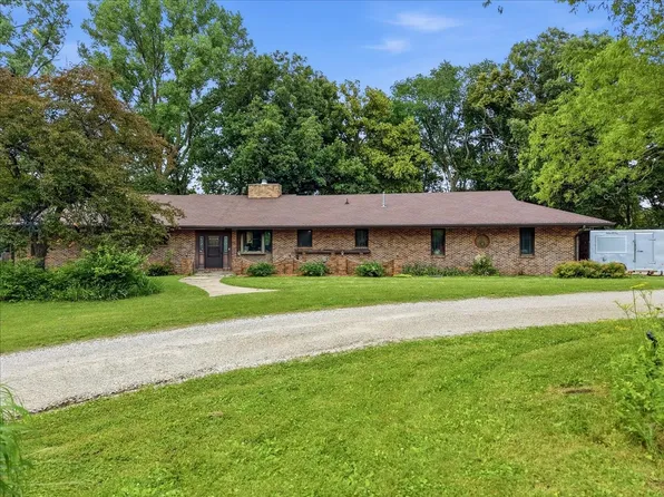 2480 Inkpaduta Ave, Webster City, IA 50595